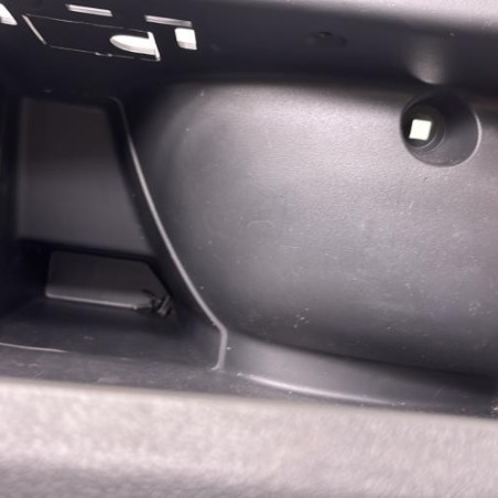 Boite a gants PEUGEOT 3008 1