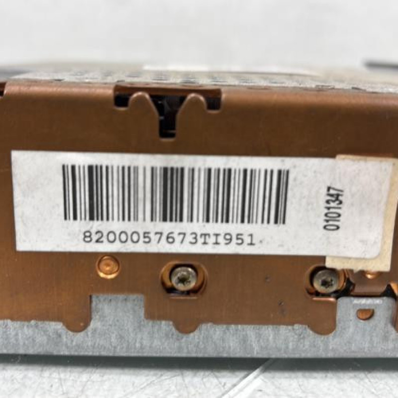 Autoradio d'origine RENAULT CLIO 2 Photo n°3