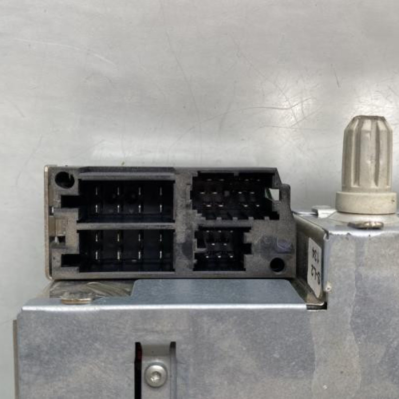 Autoradio d'origine RENAULT CLIO 3 Photo n°3