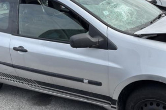 Bouton de coffre RENAULT CLIO 3