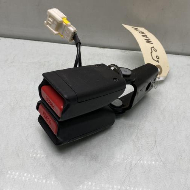 Attache ceinture arriere droit DS DS4 1 Photo n°3