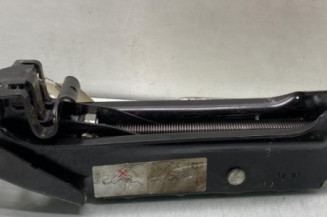 Cric VOLKSWAGEN SCIROCCO 3 Photo n°1