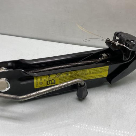 Cric VOLKSWAGEN SCIROCCO 3