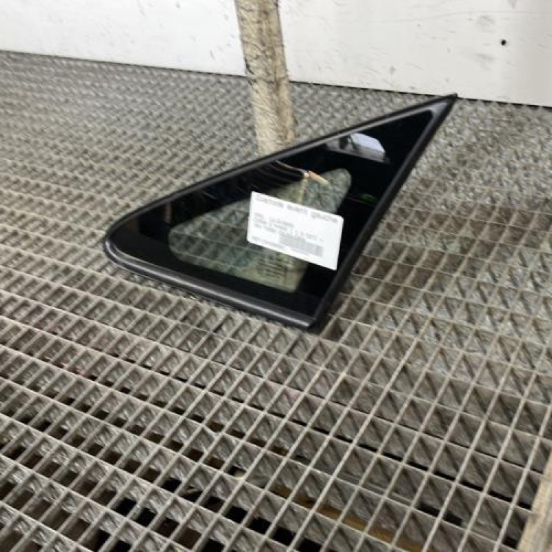 Custode avant gauche OPEL CORSA D Photo n°2