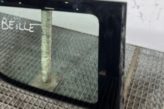 Custode arriere droit SUZUKI SWIFT 3