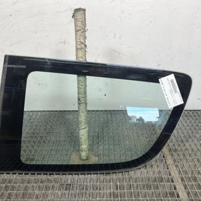 Custode arriere gauche SUZUKI SWIFT 3 Photo n°1