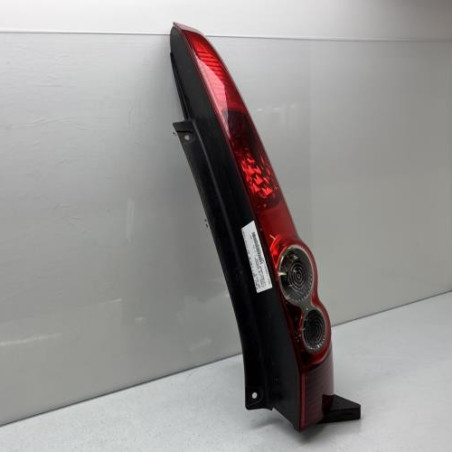 Feu arriere principal droit (feux) FORD FIESTA 5