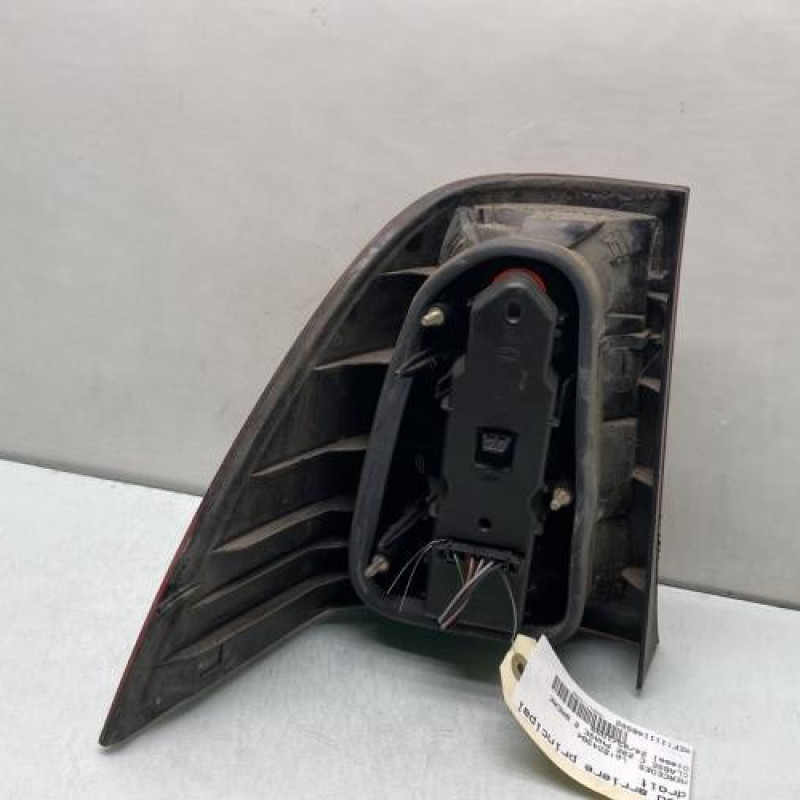 Feu arriere principal droit (feux) MERCEDES CLASSE C 202 Photo n°2