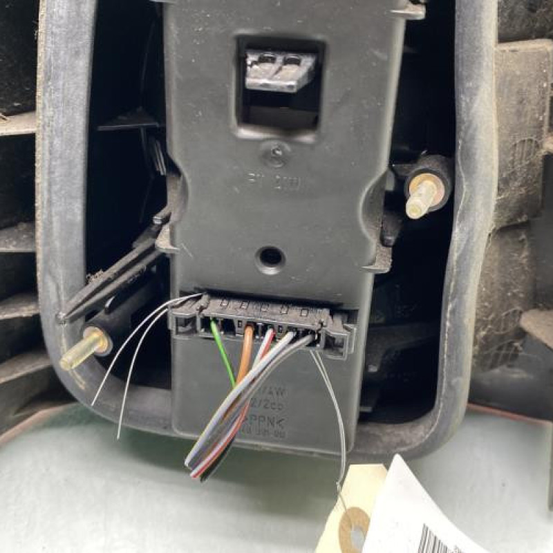 Feu arriere principal droit (feux) MERCEDES CLASSE C 202 Photo n°3