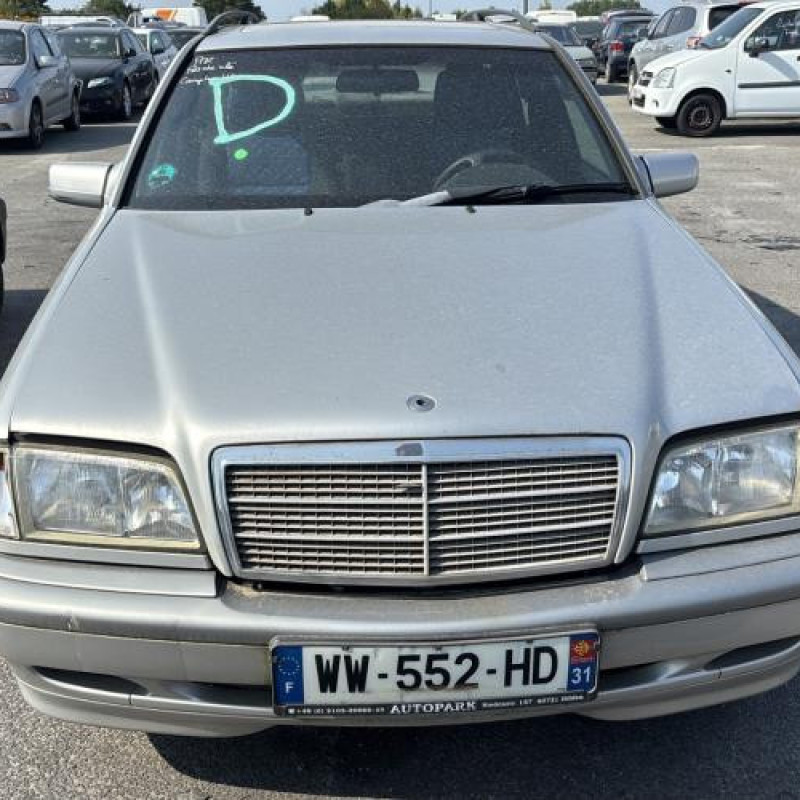 Feu arriere principal droit (feux) MERCEDES CLASSE C 202 Photo n°11