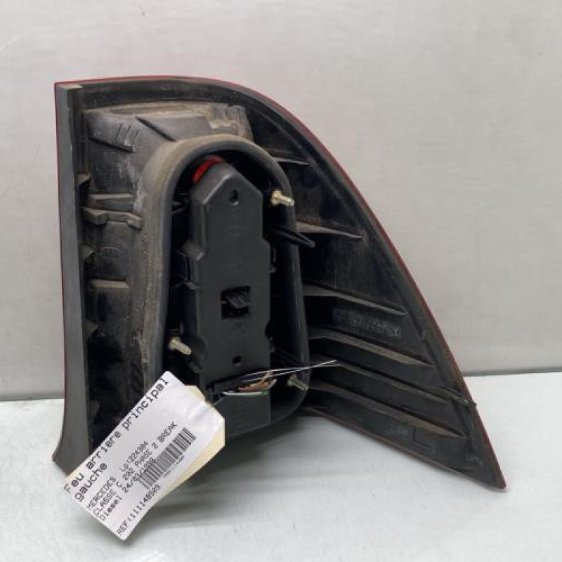 Feu arriere principal gauche (feux) MERCEDES CLASSE C 202 Photo n°2