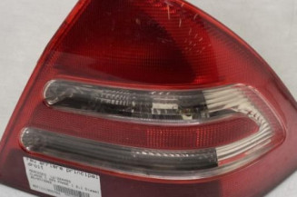 Feu arriere principal droit (feux) MERCEDES CLASSE C 203 Photo n°1