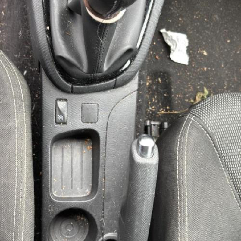 Feu arriere principal droit (feux) RENAULT CLIO 4 Photo n°14