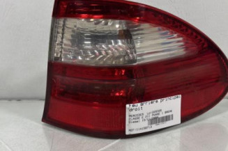 Feu arriere principal droit (feux) MERCEDES CLASSE E 211 Photo n°1