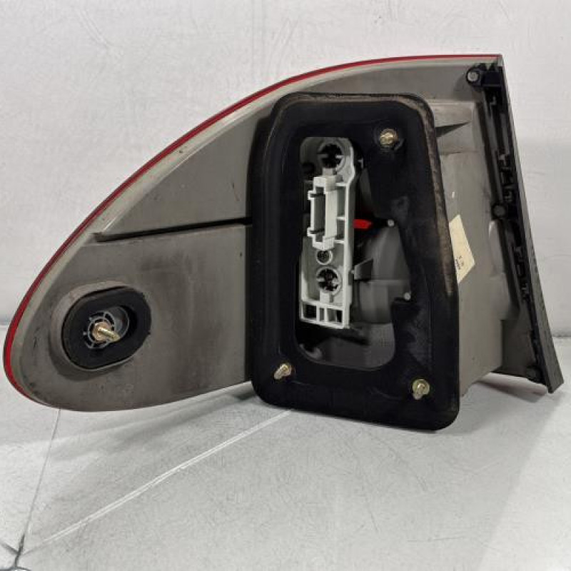 Feu arriere principal droit (feux) MERCEDES CLASSE E 211 Photo n°2