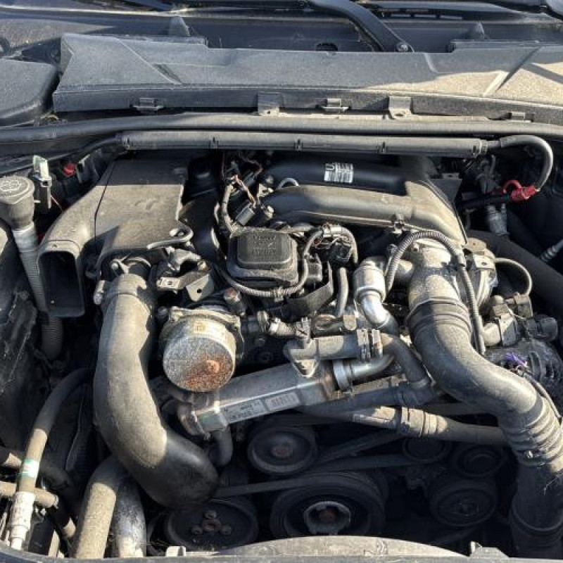 Pivot de moyeu arriere droit BMW SERIE 3 E91 Photo n°18