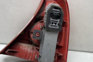 Feu arriere principal gauche (feux) RENAULT CLIO 2