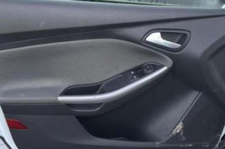 Feu arriere principal gauche (feux) FORD FOCUS 3