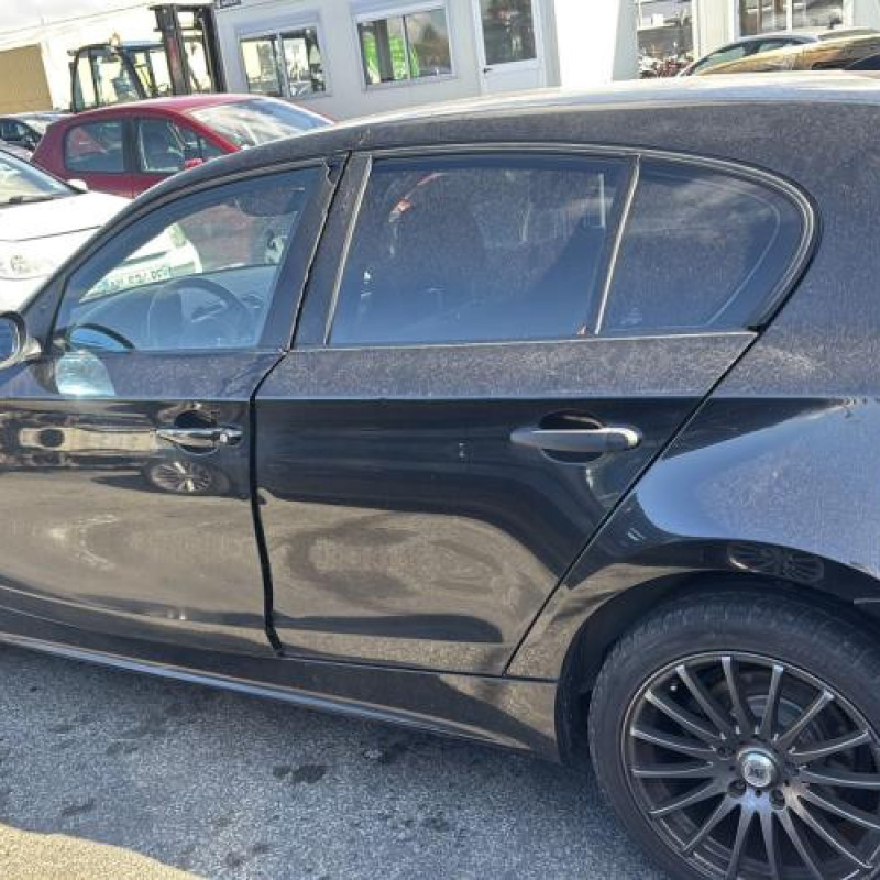 Malle/Hayon arriere BMW SERIE 1 E87 Photo n°6