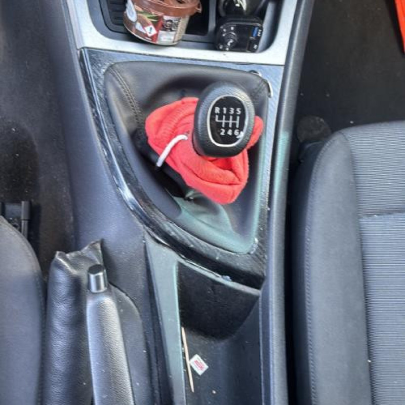 Malle/Hayon arriere BMW SERIE 1 E87 Photo n°19