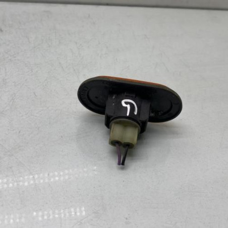 Repetiteur clignotant avant gauche (Feux) RENAULT MASTER 2
