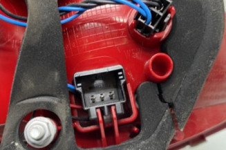 Feu arriere secondaire droit (feux) VOLKSWAGEN PASSAT 6