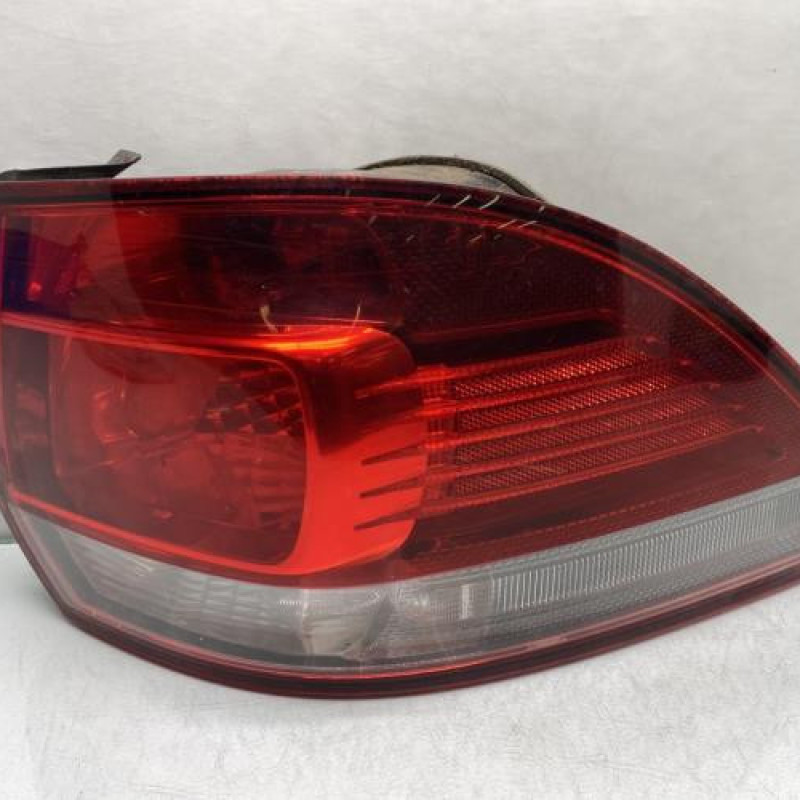 Feu arriere principal droit (feux) VOLKSWAGEN GOLF 6 Photo n°1