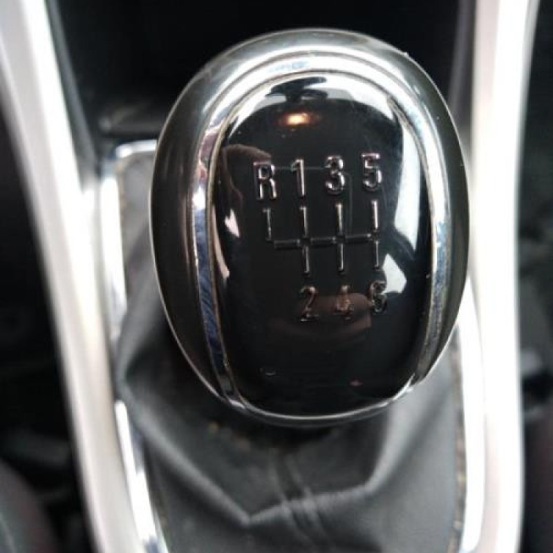 Demarreur OPEL ASTRA J Photo n°18