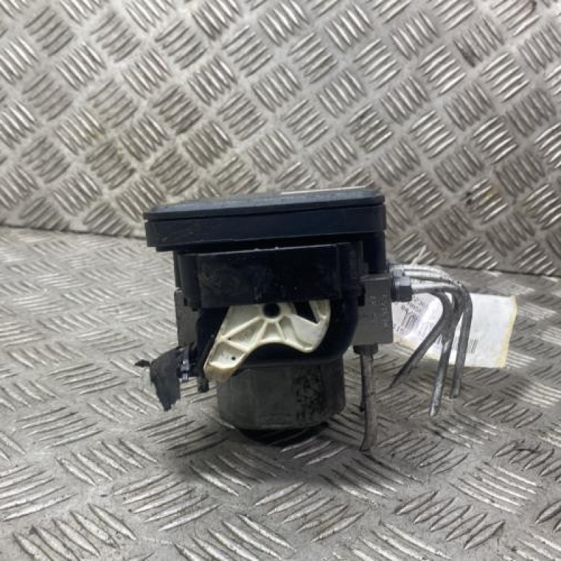 Bloc ABS (freins anti-blocage) DACIA DUSTER 1 Photo n°1