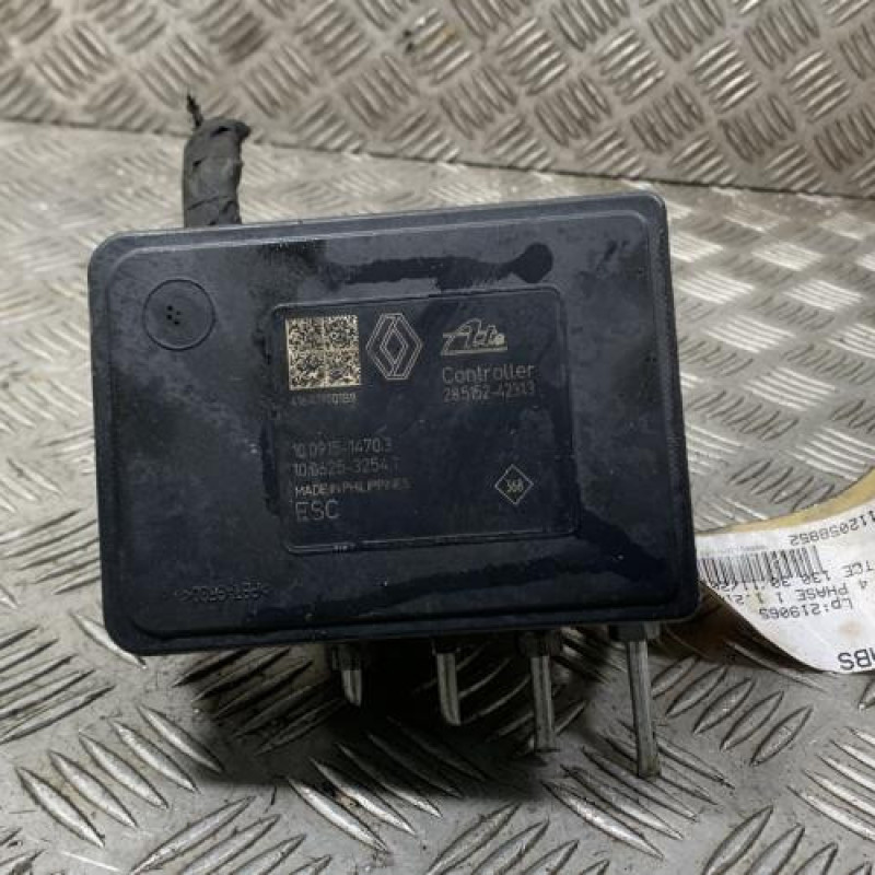 Bloc ABS (freins anti-blocage) RENAULT MEGANE 4 Photo n°1