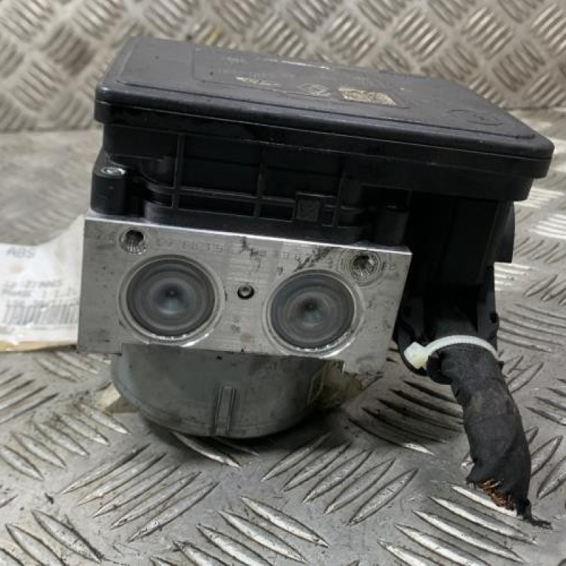 Bloc ABS (freins anti-blocage) RENAULT MEGANE 4 Photo n°4