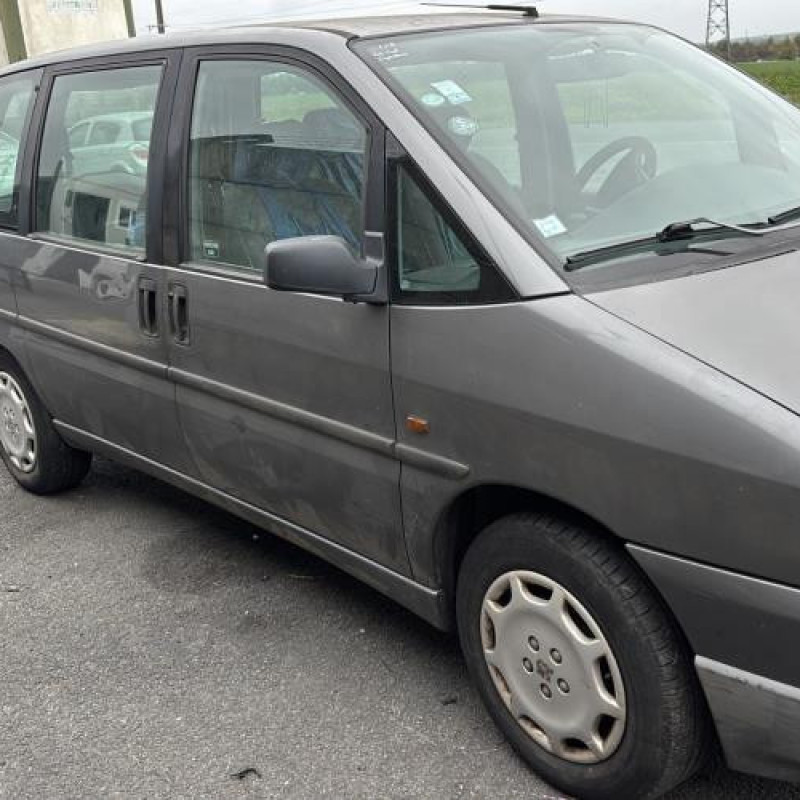 Cremaillere assistee PEUGEOT 806 Photo n°11