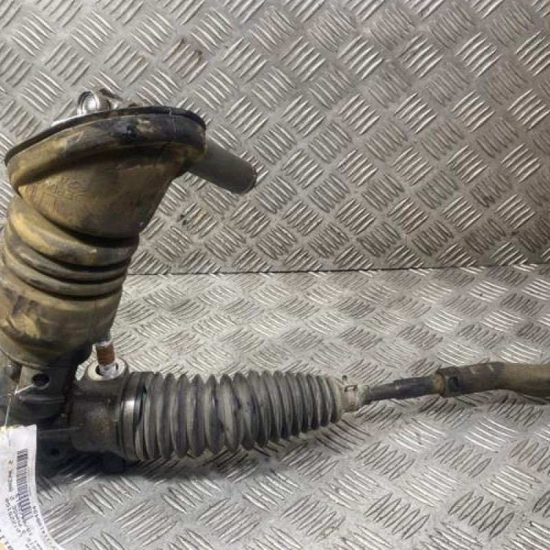 Cremaillere assistee TOYOTA AVENSIS 3 Photo n°3