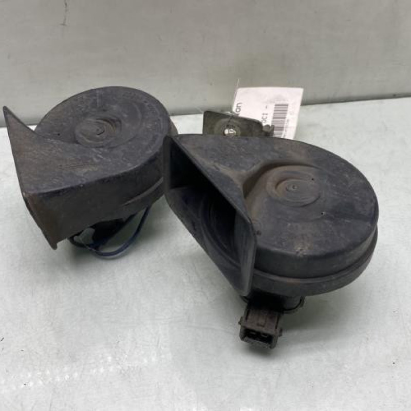 Avertisseur/Klaxon RENAULT MASTER 2 Photo n°1