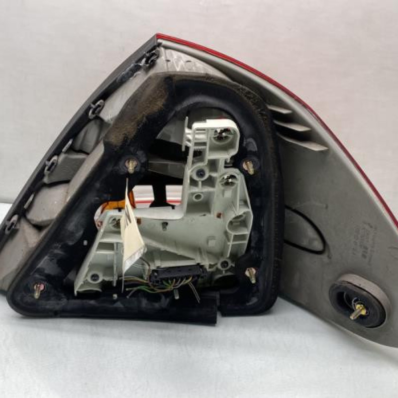 Feu arriere principal gauche (feux) MERCEDES CLASSE E 211 Photo n°2