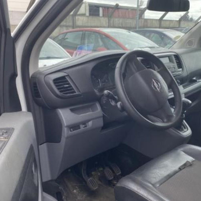 Bloc ABS (freins anti-blocage) OPEL VIVARO 3 Photo n°9