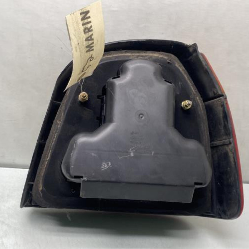 Feu arriere principal gauche (feux) VOLKSWAGEN GOLF 3 Photo n°2