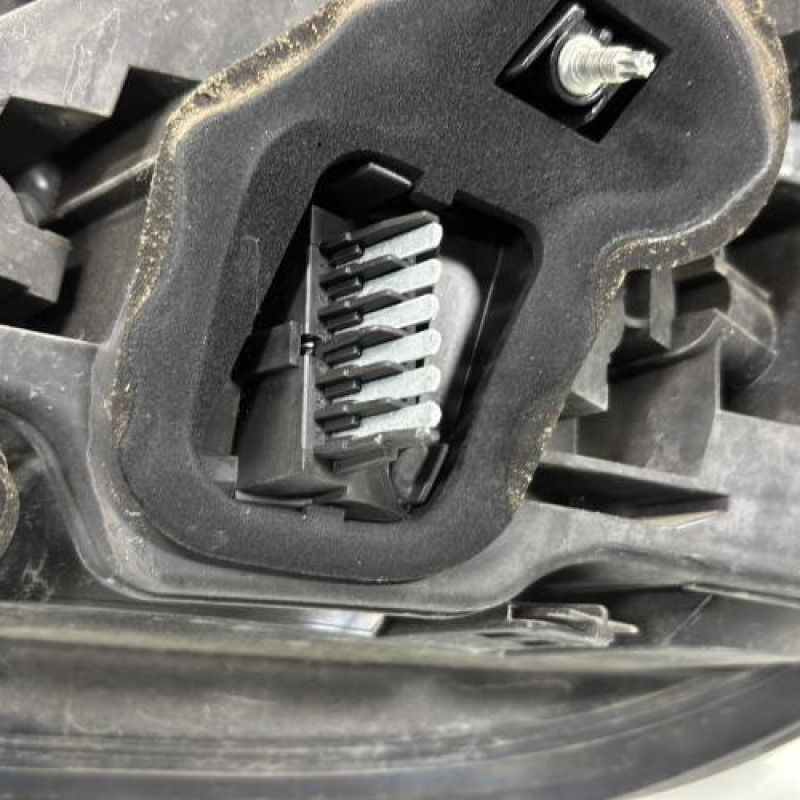 Feu arriere principal gauche (feux) OPEL ASTRA H Photo n°3