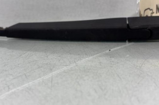 Bras essuie glace arriere PEUGEOT 2008 1