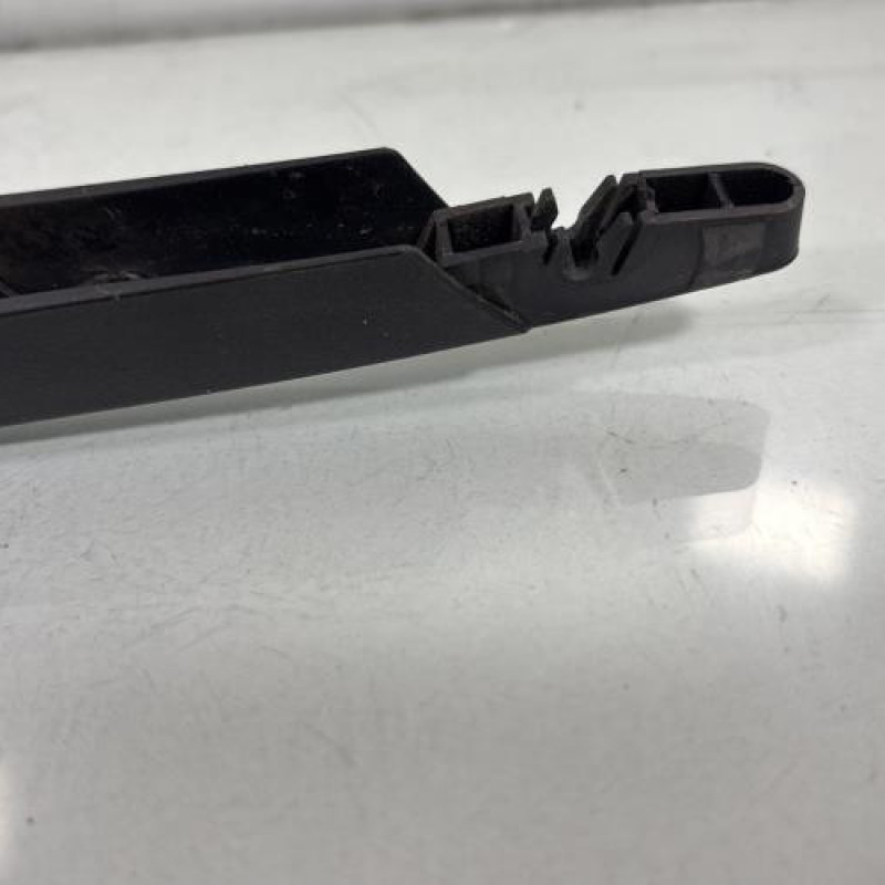 Bras essuie glace arriere PEUGEOT 2008 1 Photo n°5