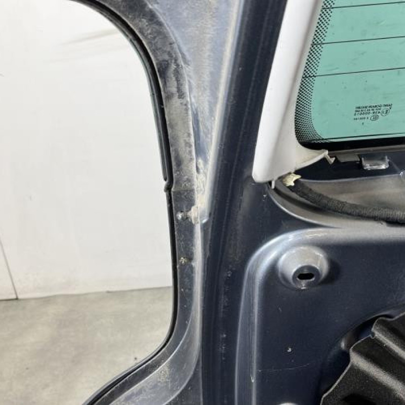 Malle/Hayon arriere PEUGEOT 807 Photo n°11