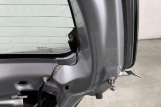 Malle/Hayon arriere SUZUKI SWIFT 3