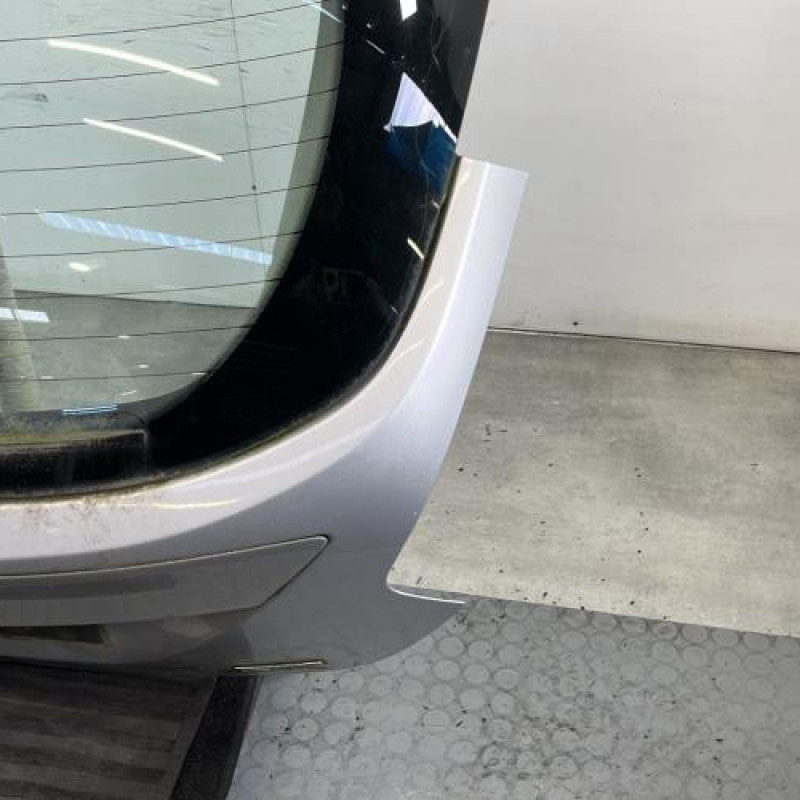 Malle/Hayon arriere FORD FOCUS 3 Photo n°4