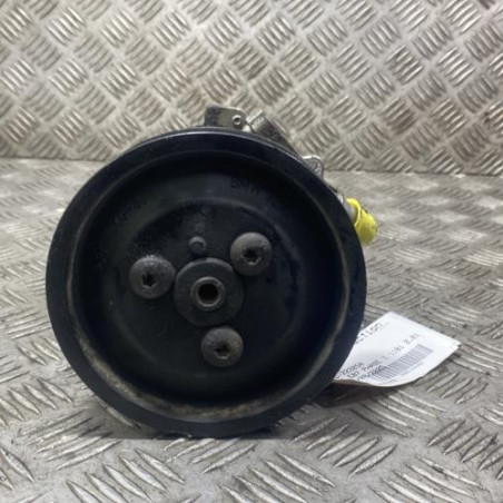 Pompe de direction BMW SERIE 1 E87 Photo n°1