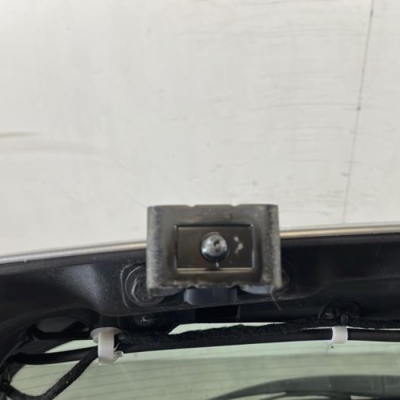 Malle/Hayon arriere PEUGEOT 308 2 Photo n°6