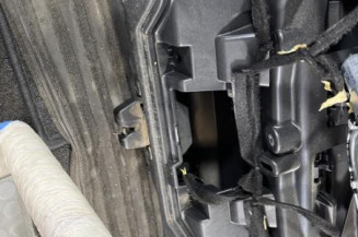 Malle/Hayon arriere PEUGEOT 308 2