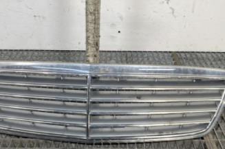 Calandre MERCEDES CLASSE C 203 Photo n°1