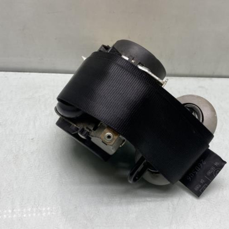 Pretensionneur de ceinture avant droit VOLKSWAGEN FOX Photo n°3