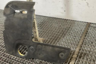 Cache moteur  PEUGEOT 2008 1