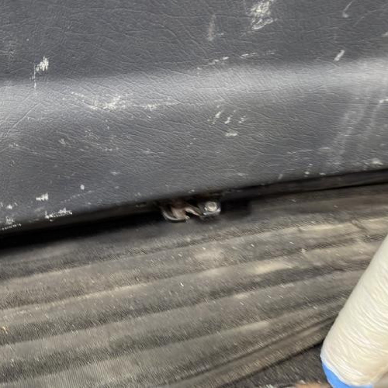 Malle/Hayon arriere CITROEN BERLINGO 1 Photo n°15